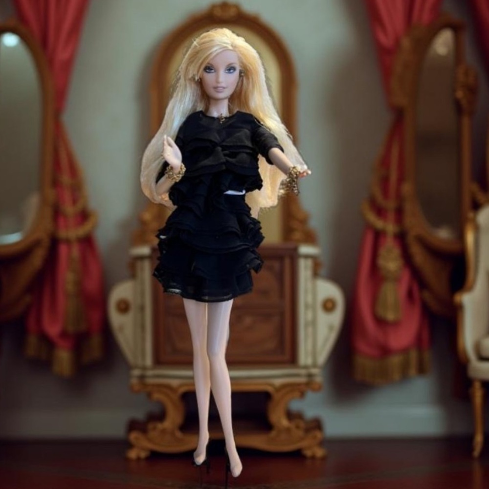 Barbie Doll Juicy couture 2004 Beverly
Hills (2008) Chiffon dress & jewelry - Picture 16 of 16